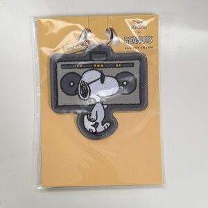 NWT Magpie x Peanuts Snoopy Boombox Patch Keyring Charm